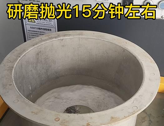 正在新田不锈钢螺母螺套去毛刺新田去氧化层